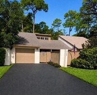 Building Photo - 249 Pleasant Wood Dr