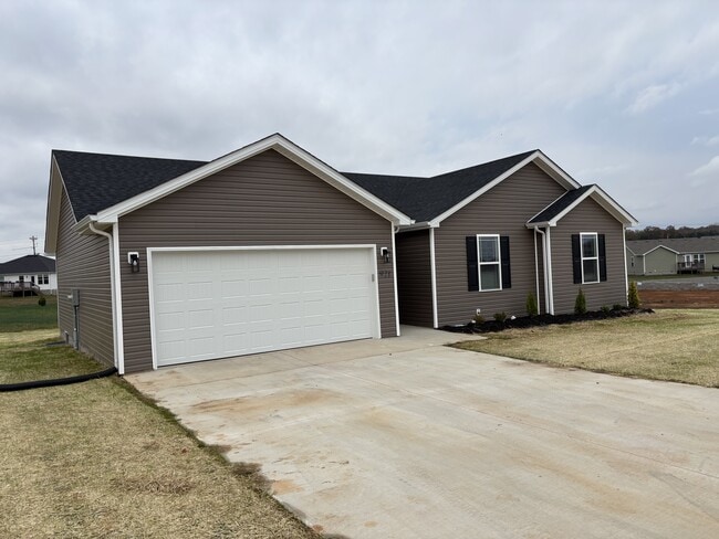 Building Photo - 921 Alberta Dr