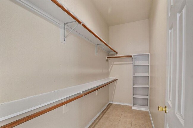 Building Photo - 7720 Worthing St
