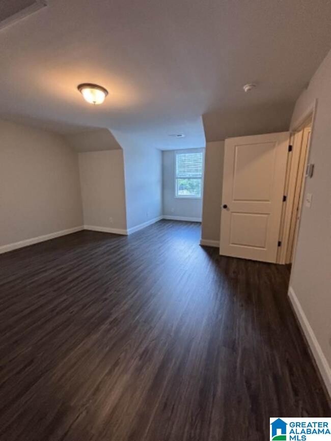 Building Photo - 950 Lennox Blvd