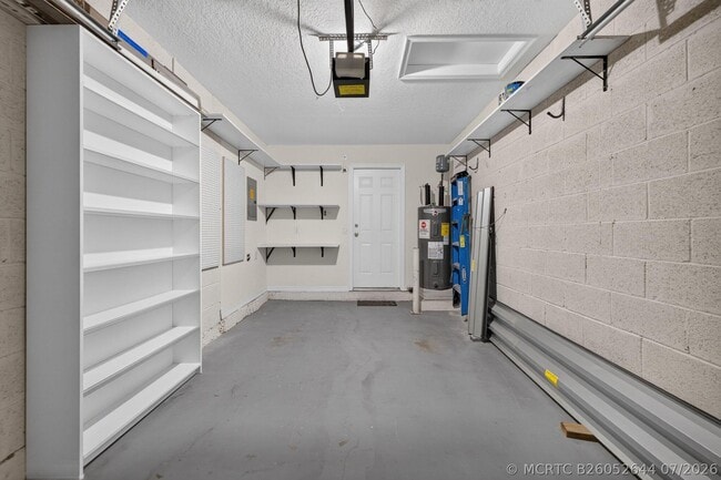 Building Photo - 2786 SE Birmingham Dr