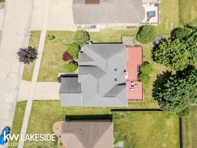Building Photo - 51460 Blue Spruce Dr