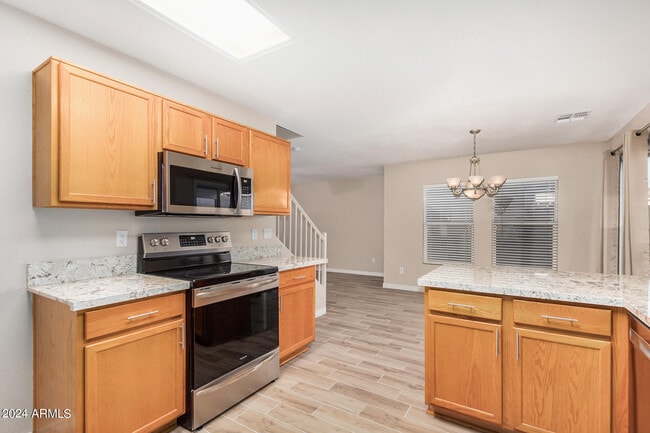 Building Photo - 8930 E Yucca St