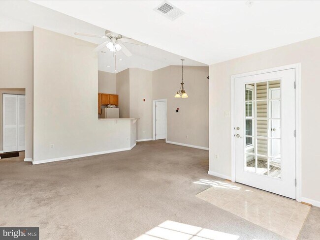 Building Photo - 501 Patton Cir