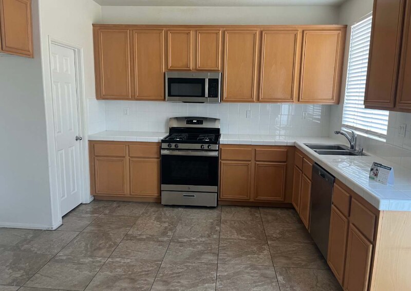 Building Photo - 37735 Mangrove Dr