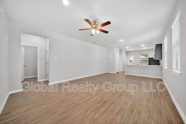 Building Photo - 236 Joseph Cir