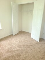 Building Photo - 2340 Huntington Station Ct