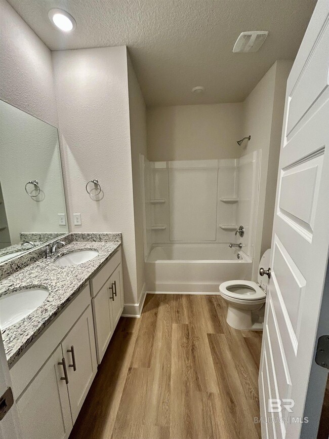 Building Photo - 8708 Sea Star Cir