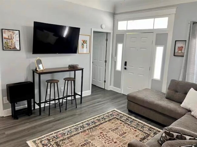 Building Photo - 2510 W Main St