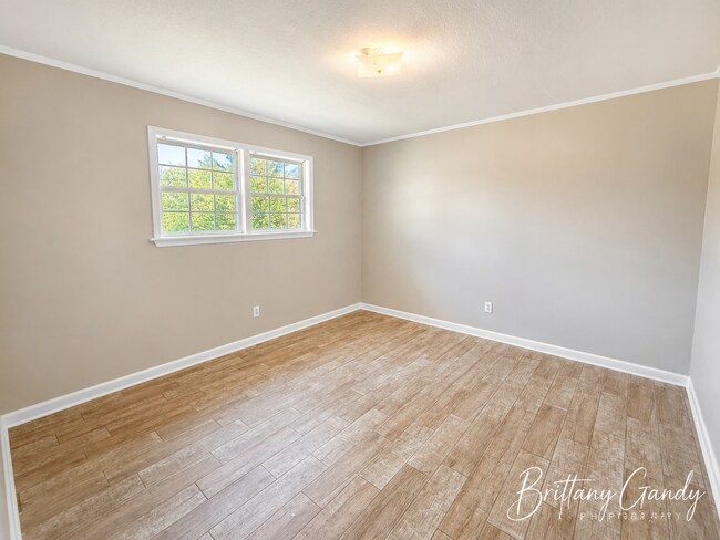 Building Photo - 5309 Daffodil Ave
