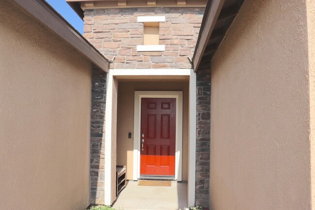 Building Photo - 1884 Clover Drive