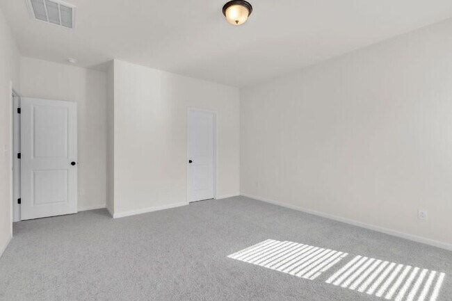 Building Photo - New Construction 3BR Townhome with Loft & 2-Car Garage in Downtown Travelers Rest