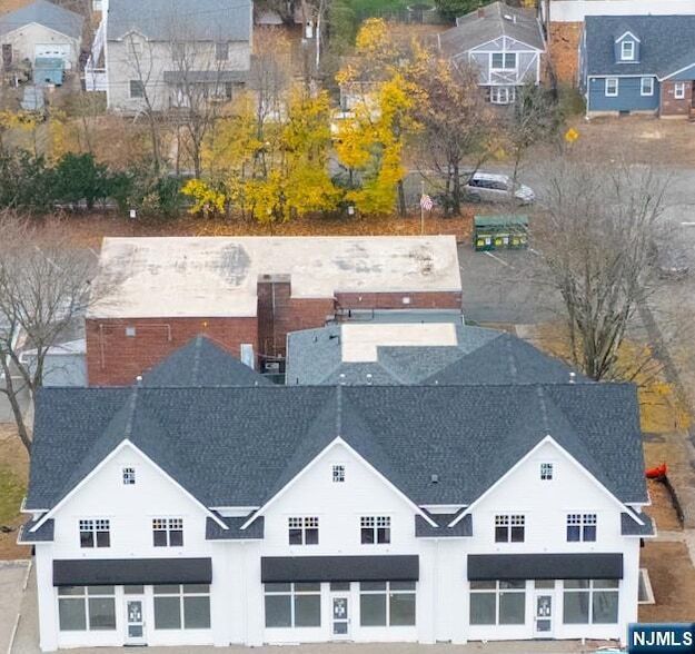 Building Photo - 445 Ramapo Valley Rd