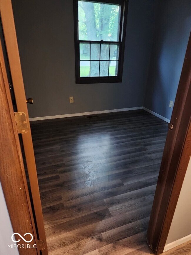 Building Photo - 5123 Pappas Dr