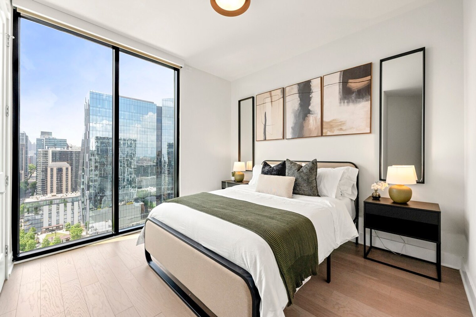 Building Photo - 1400 W Peachtree St NE