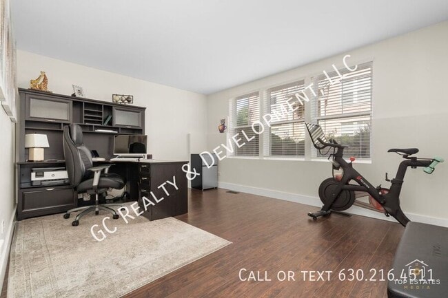 Building Photo - 927 Indigo Ct