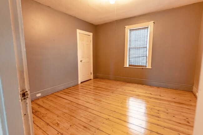 Building Photo - 11 Bearse Ave