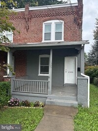Building Photo - 1305 Worrall St