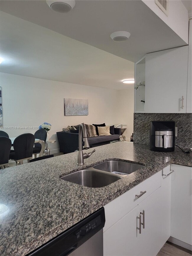 Building Photo - 4555 NW 99th Ave