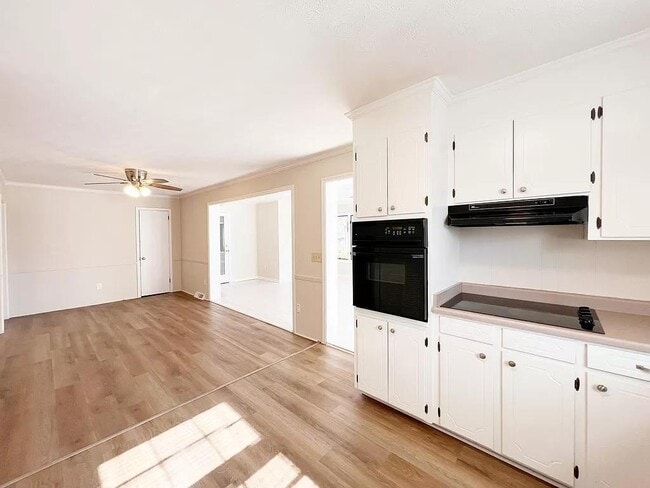 Building Photo - 102 Woodcliff Ct