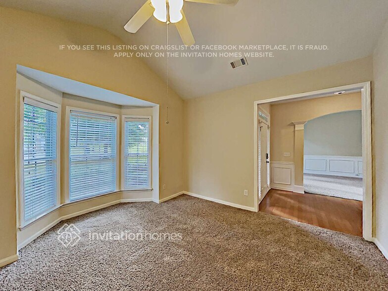 Building Photo - 150 River Walk Farm Pkwy