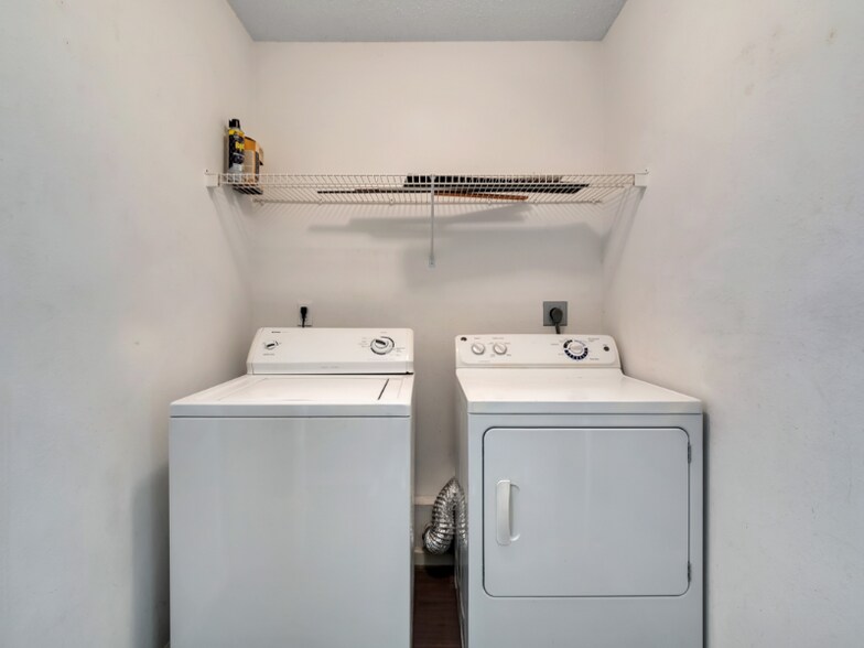 Building Photo - 283 Wilson Green Blvd