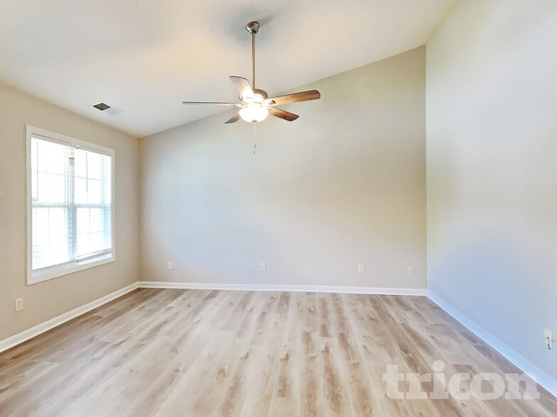Building Photo - 82 Pinnacle Point Way