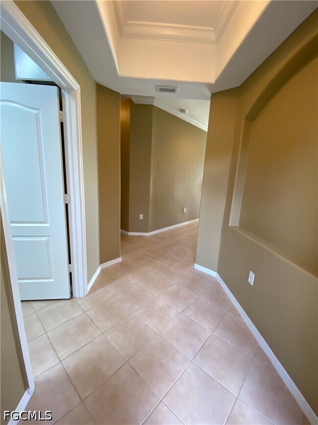 Building Photo - 9265 Belleza Way
