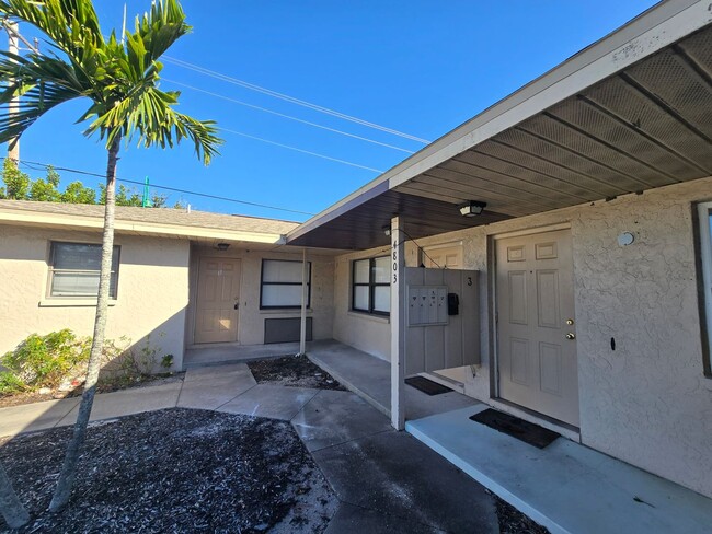 Building Photo - 4803 Triton Ct E