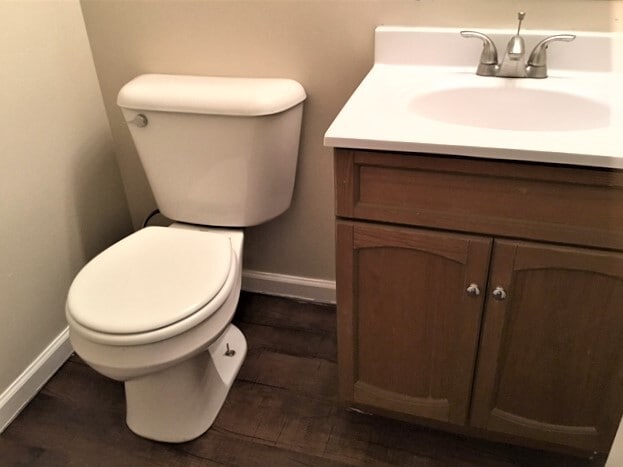 Building Photo - 352 Pinecrest Ct