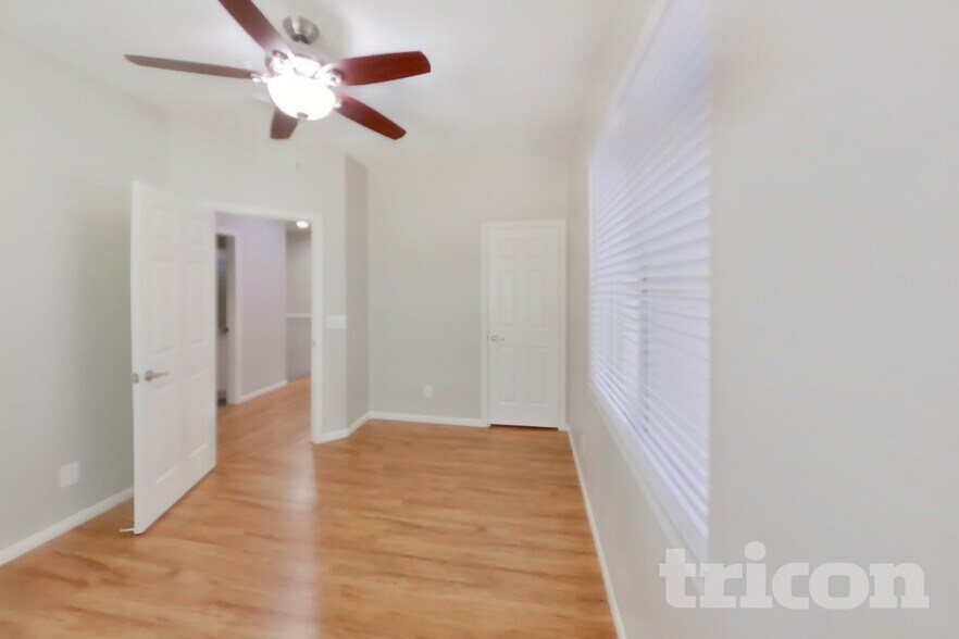 Building Photo - 7205 Bombay Reef Ct