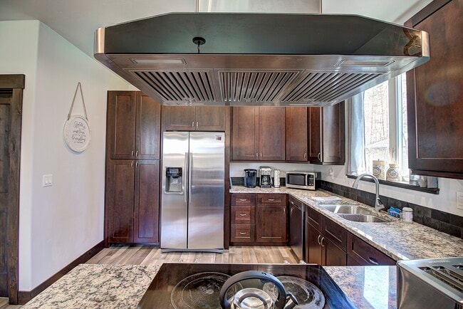 Building Photo - 108 Antelope Trl