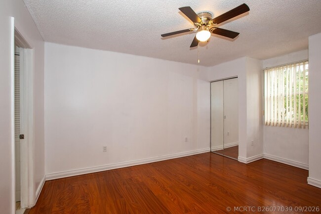 Building Photo - 4254 SW 72nd Way