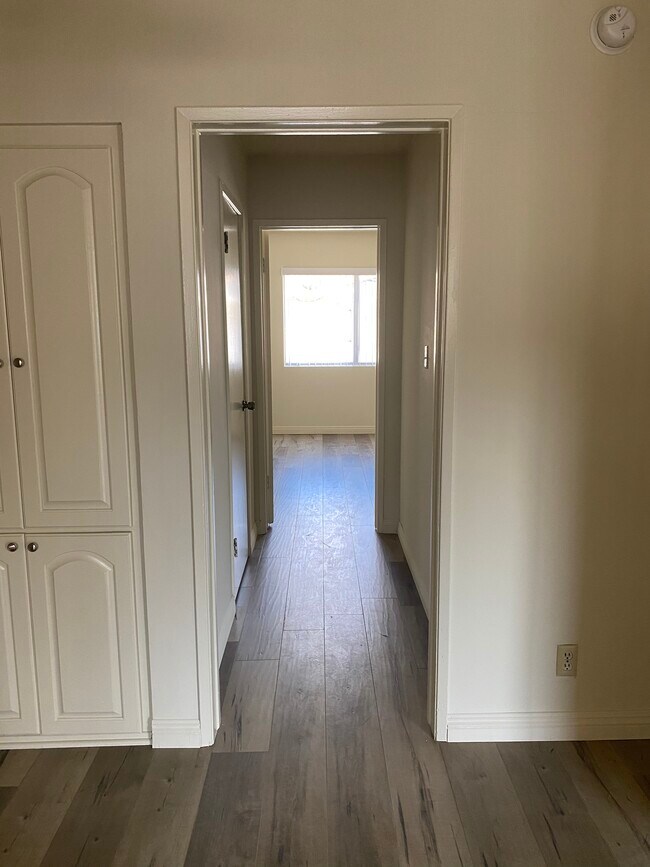 Building Photo - 11620 Iowa Ave