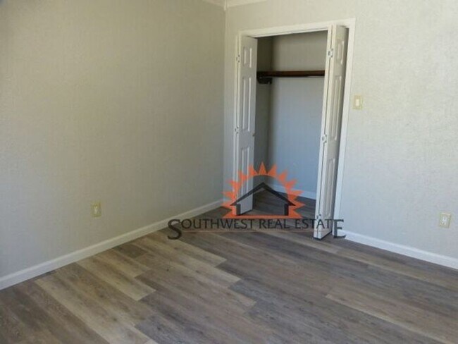 Building Photo - Nicely updated brick home.