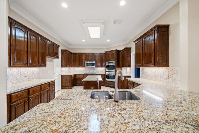 Building Photo - 14218 Baron Oaks Dr