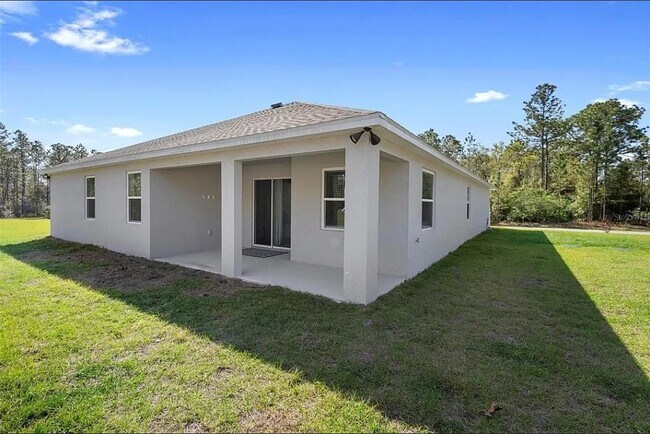 Building Photo - 1301 W Galgano St