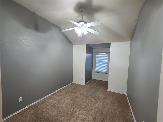 Building Photo - 1 Watergrove Ct