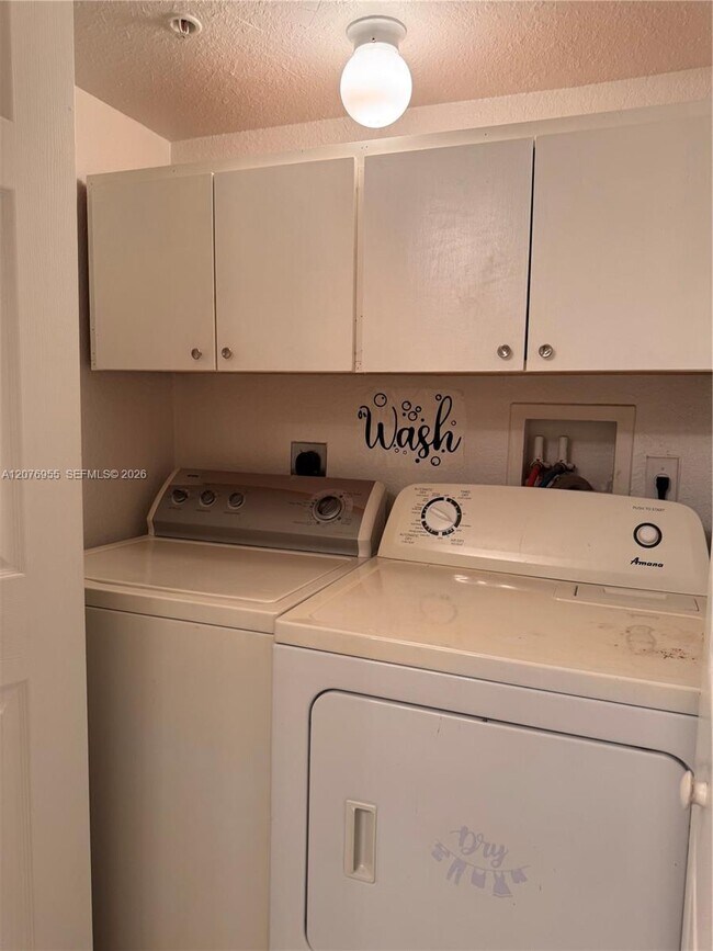 Building Photo - 15400 SW 284th St