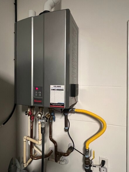 Tankless water heater - 5176 Julia Berger Cir