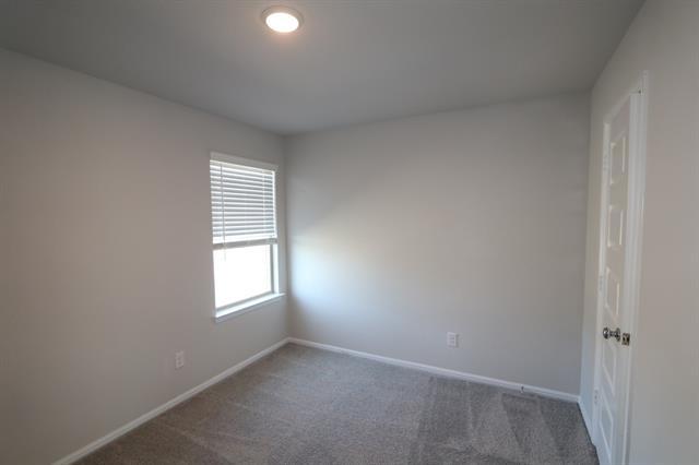 Building Photo - 14057 Earlham St
