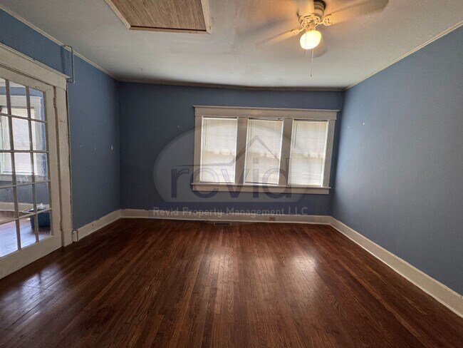 Building Photo - 25 S Barksdale St