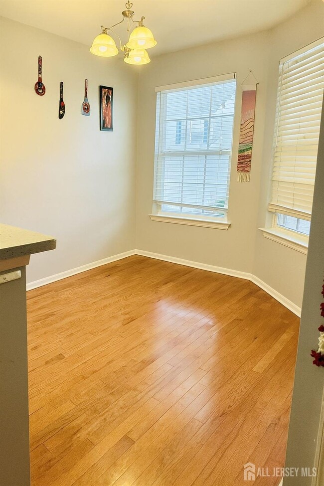 Building Photo - 44 Heather Ct