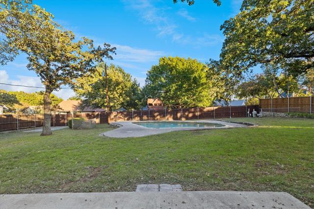 Building Photo - 6109 Waller Ln