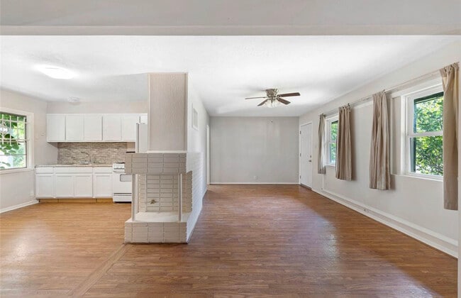 Building Photo - Stallings