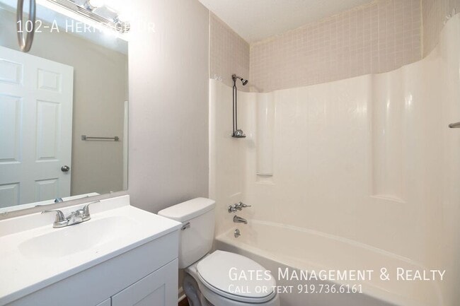 Building Photo - 102-A Heritage Dr-