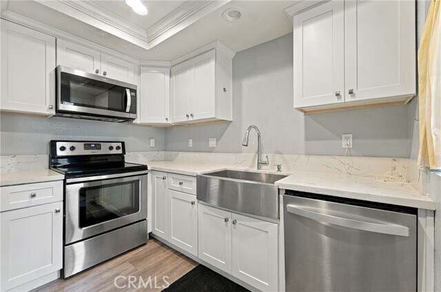 Building Photo - 22719 Lakeway Dr