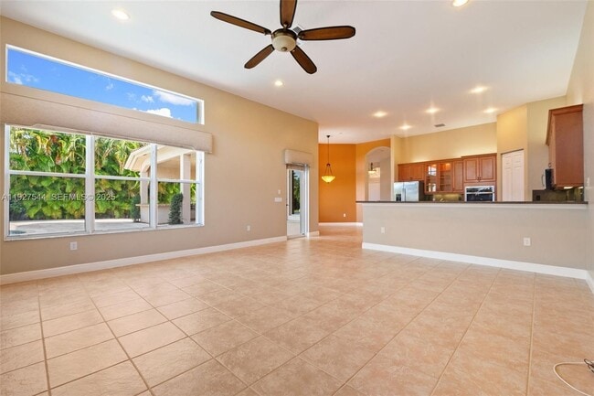 Building Photo - 15275 SW 38th St