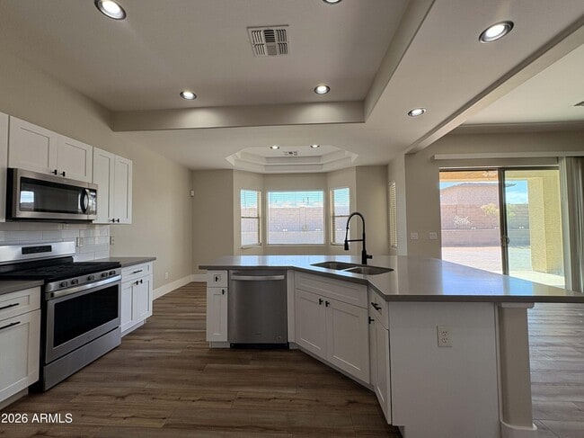 Building Photo - 13031 W Stella Ct