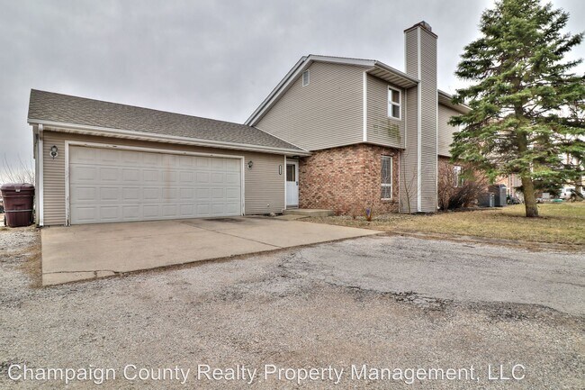 Primary Photo - 3 br, 4 bath House - 5316 Trautlake Dr. S.